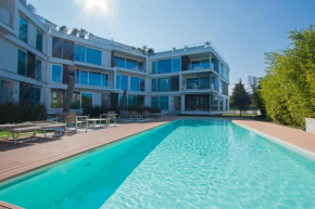 Bristol Exclusive 2-5 by Wonderful Italy Lonato Del Garda